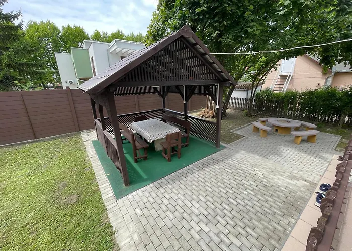 Kupa * Balatonboglár